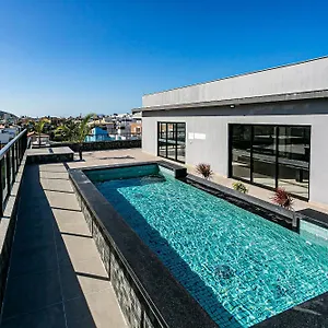 https://studio-novo-e-aconchegante-cond-com-piscina-sti108.santa-catarina-brasil.com